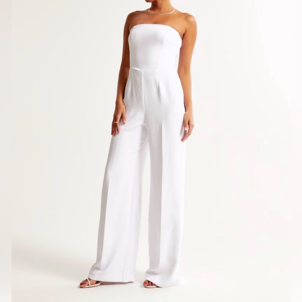 Abercrombie Women’s Strapless Crepe Jumpsuit (NWT)